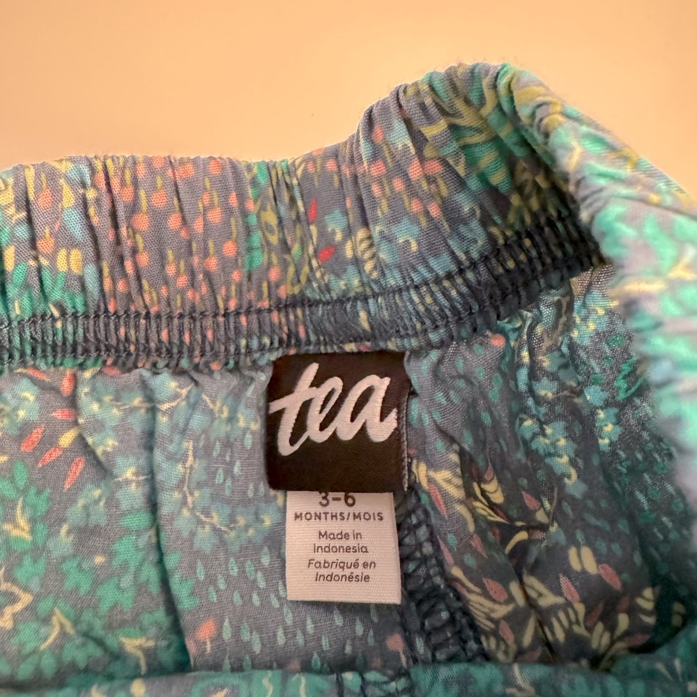 Tea Collection Shorts - Picture 3 of 3